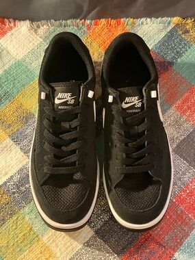 Nike SB Adversary Skate Shoes 2020 (US W9/US M7.5)